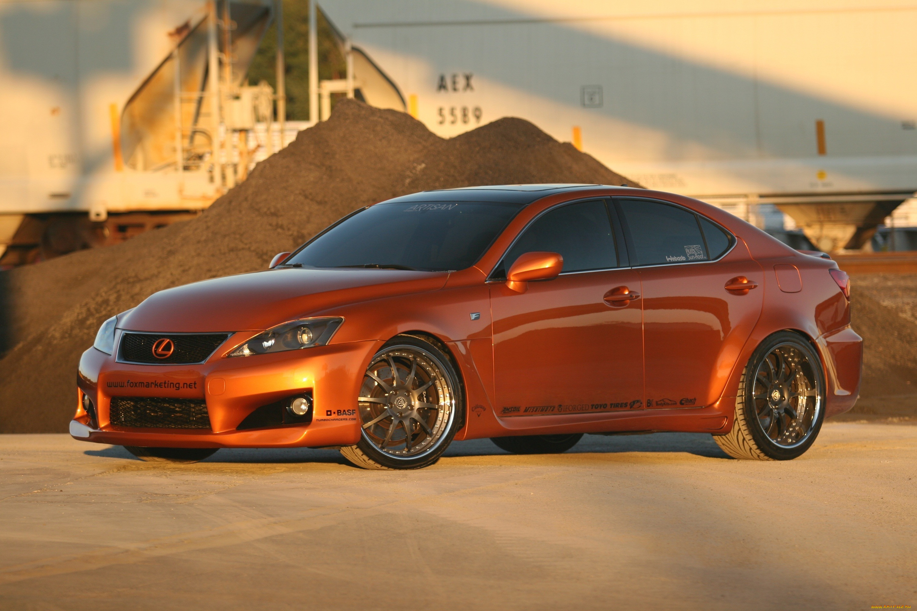 , lexus, is